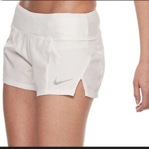 Nike Women's White Athletic Shorts size XL